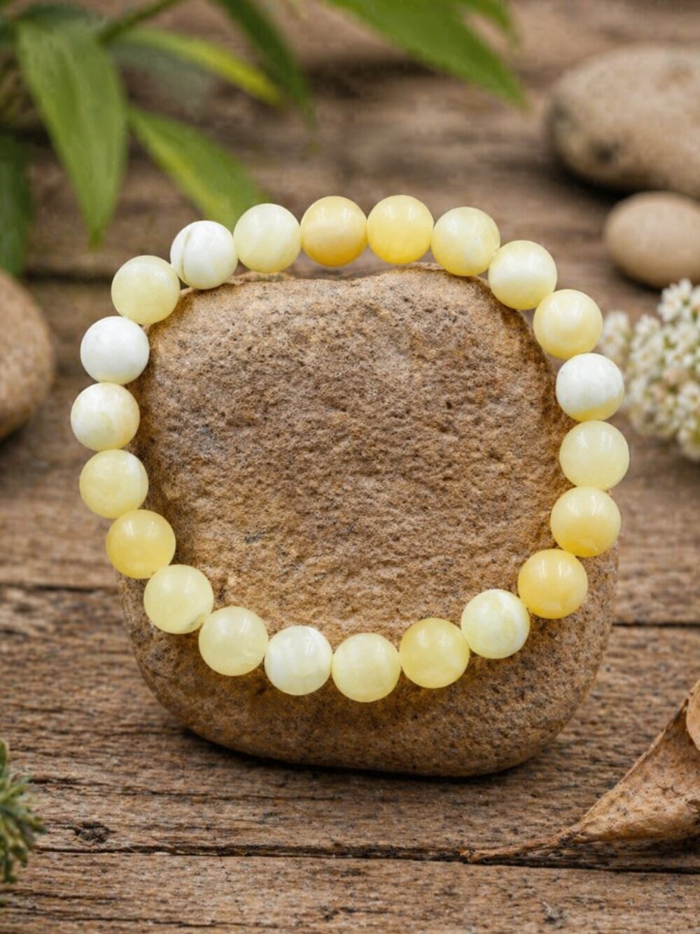 Butter Jade Crystal Stretch Bracelet | Handmade - Picture 3 of 6